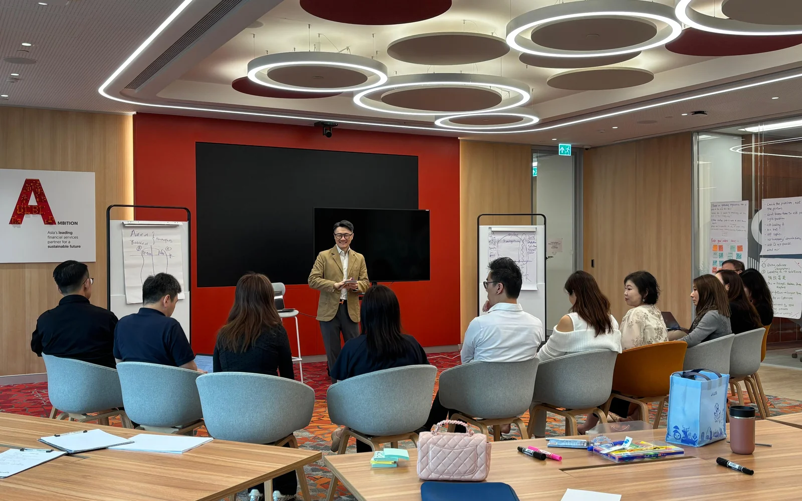 Colin Lee facilitating a session